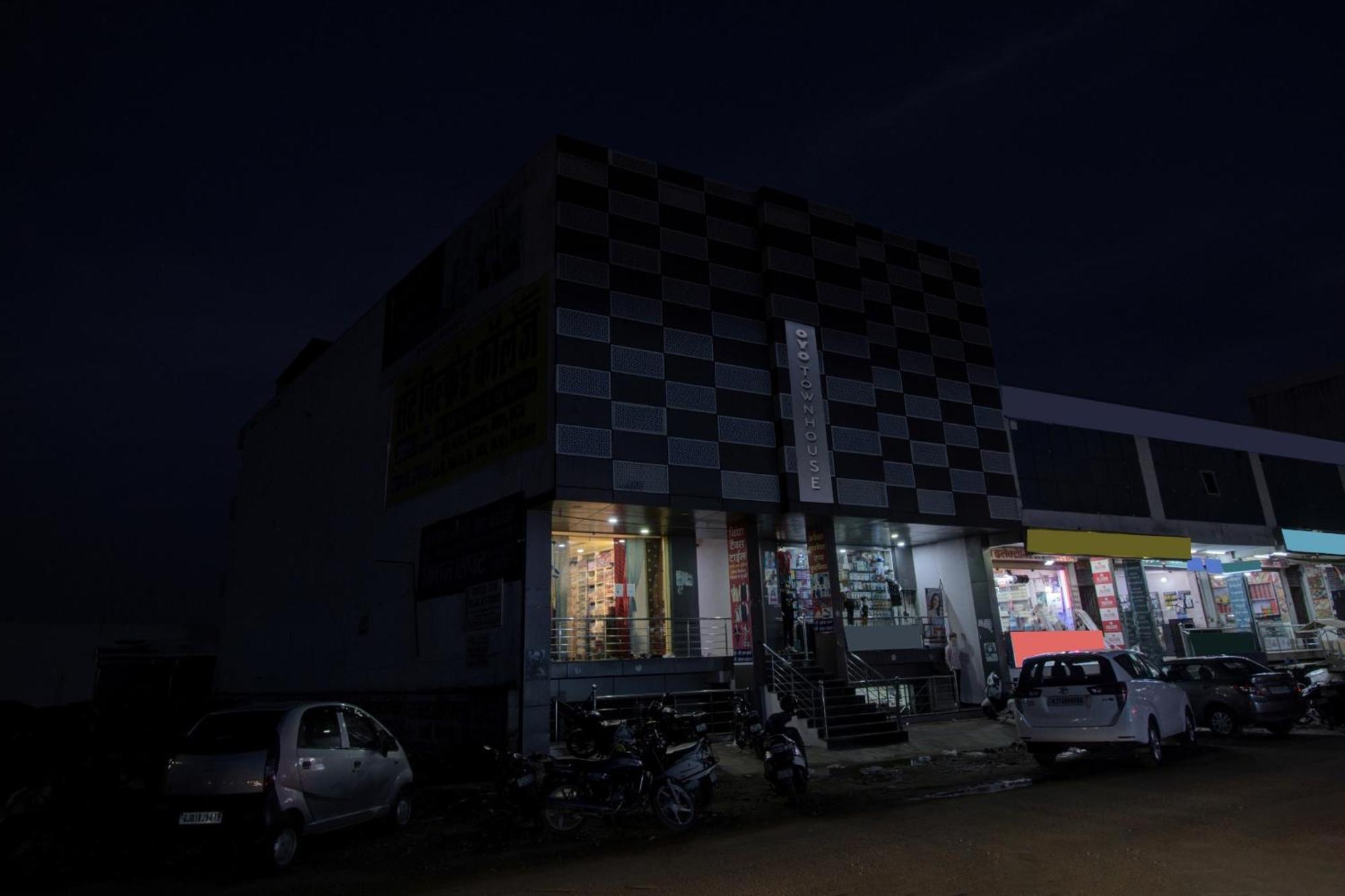 Hotel O Arya