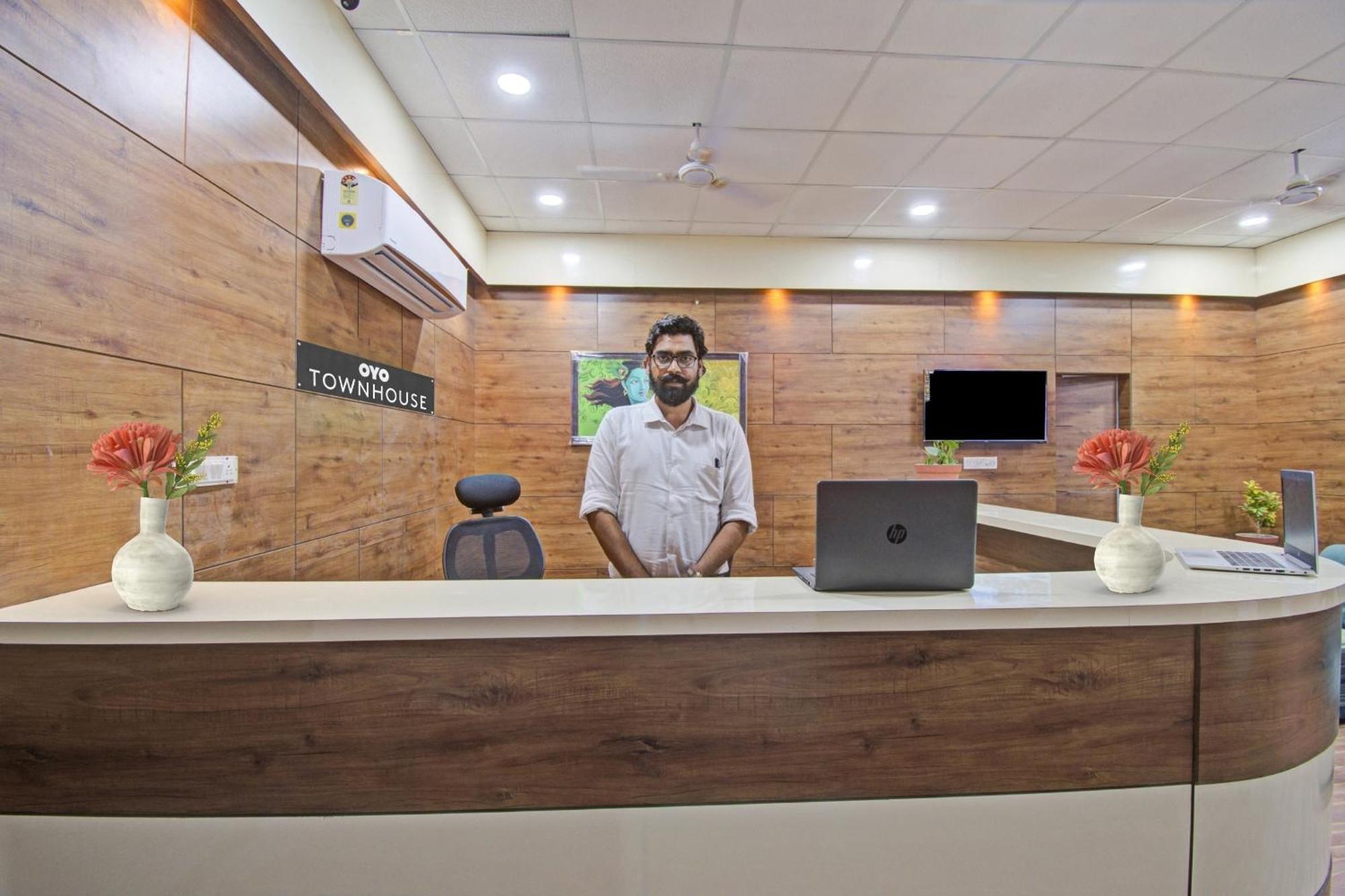 O Arya Hotel