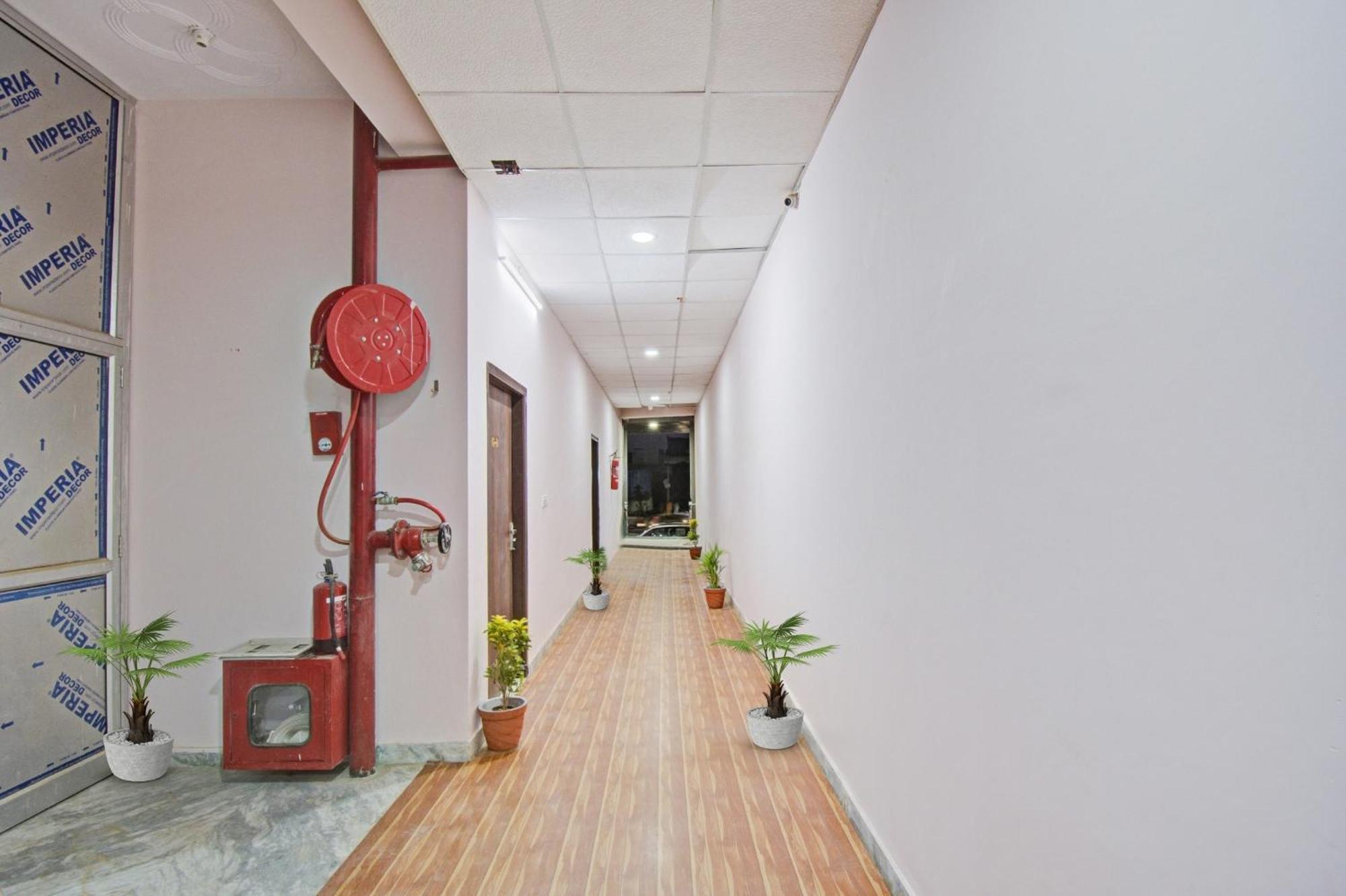 Hotel O Arya
