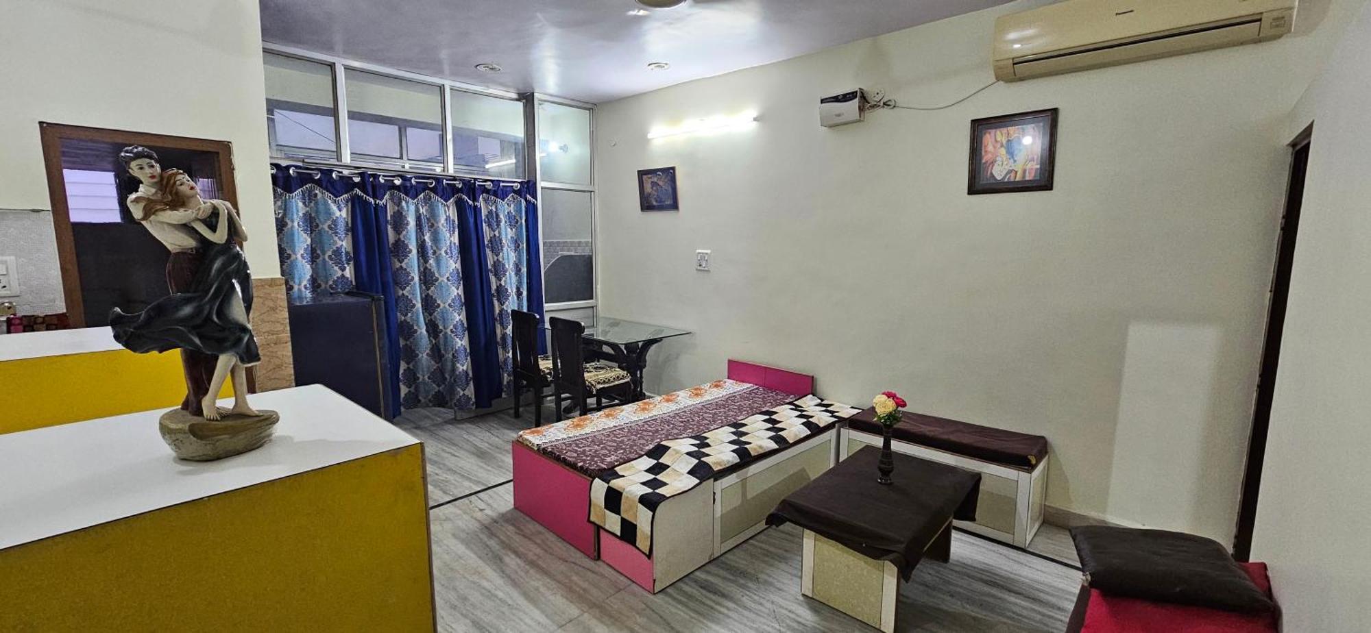 Sunita's Apartment Jaipur