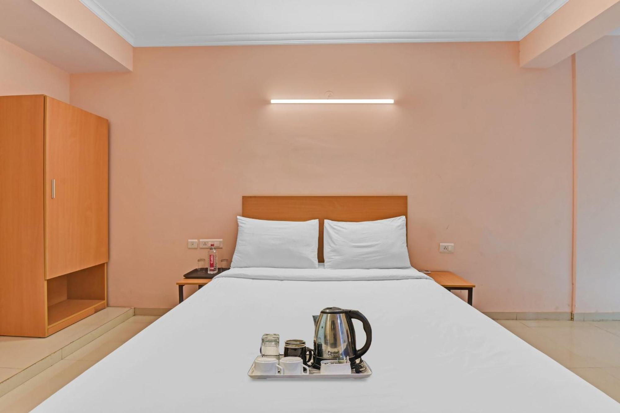 O Townhouse Jaipur