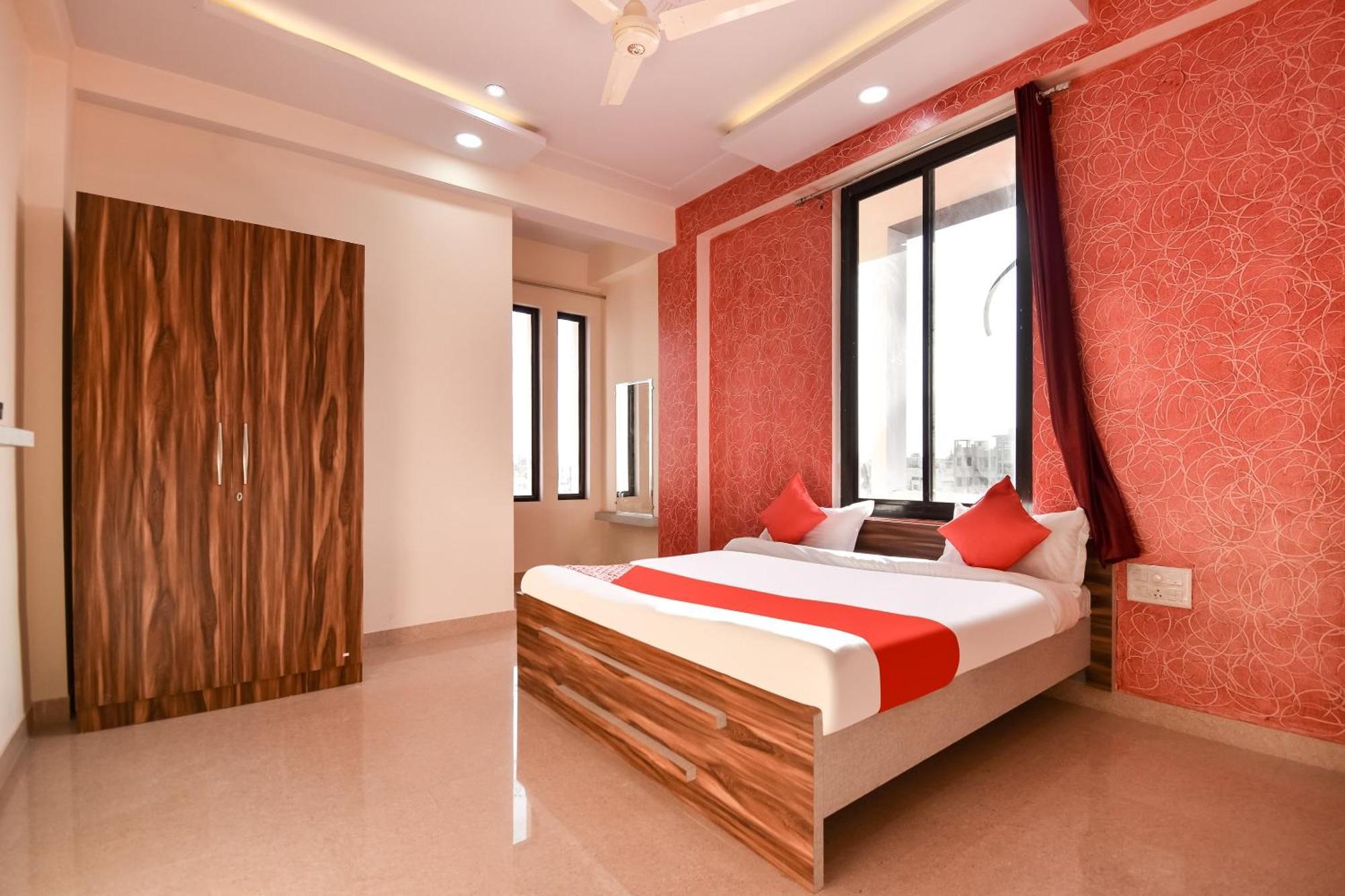 Hotel Super O Sai Kripa