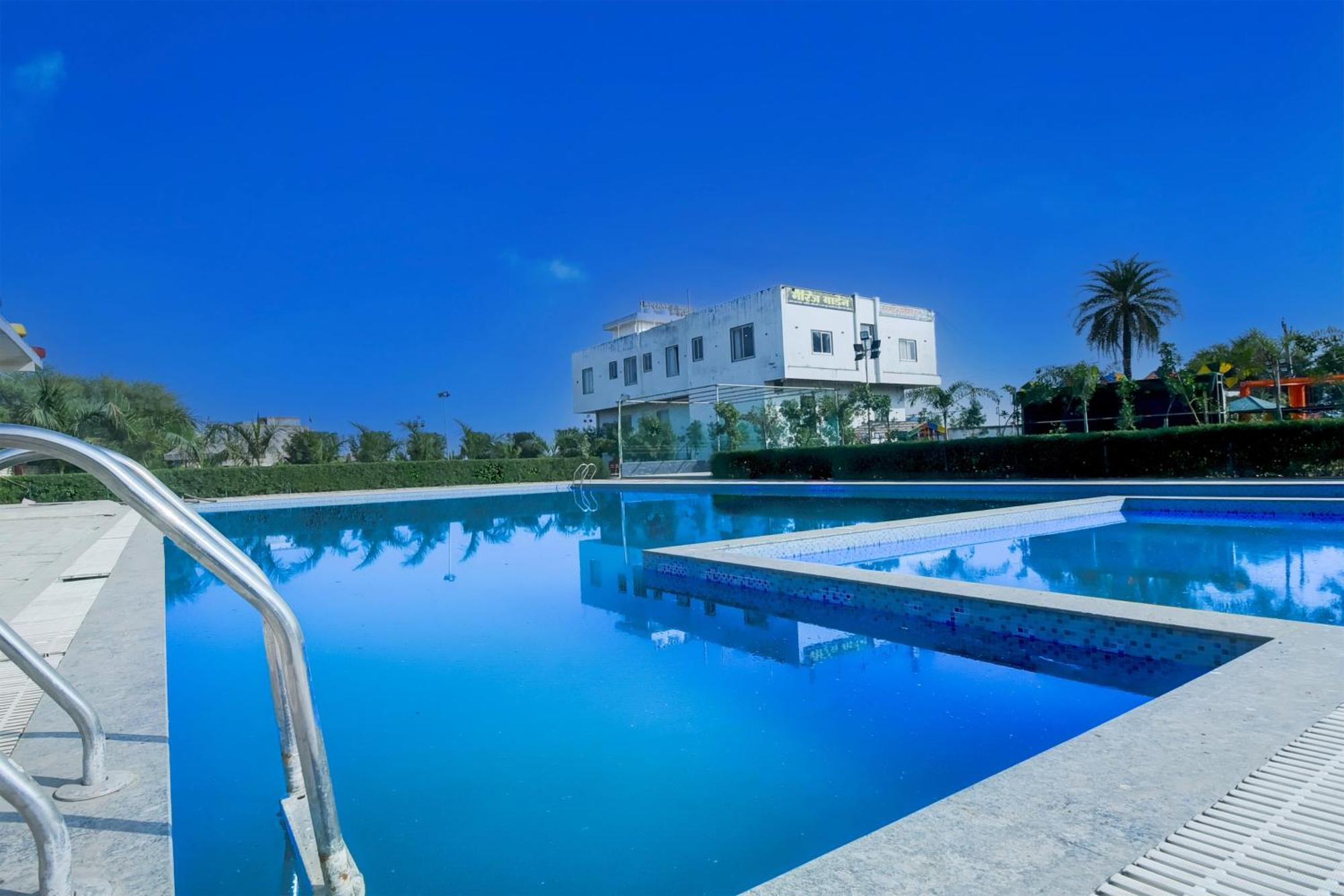 O Sunshine & Restaurant Hotel