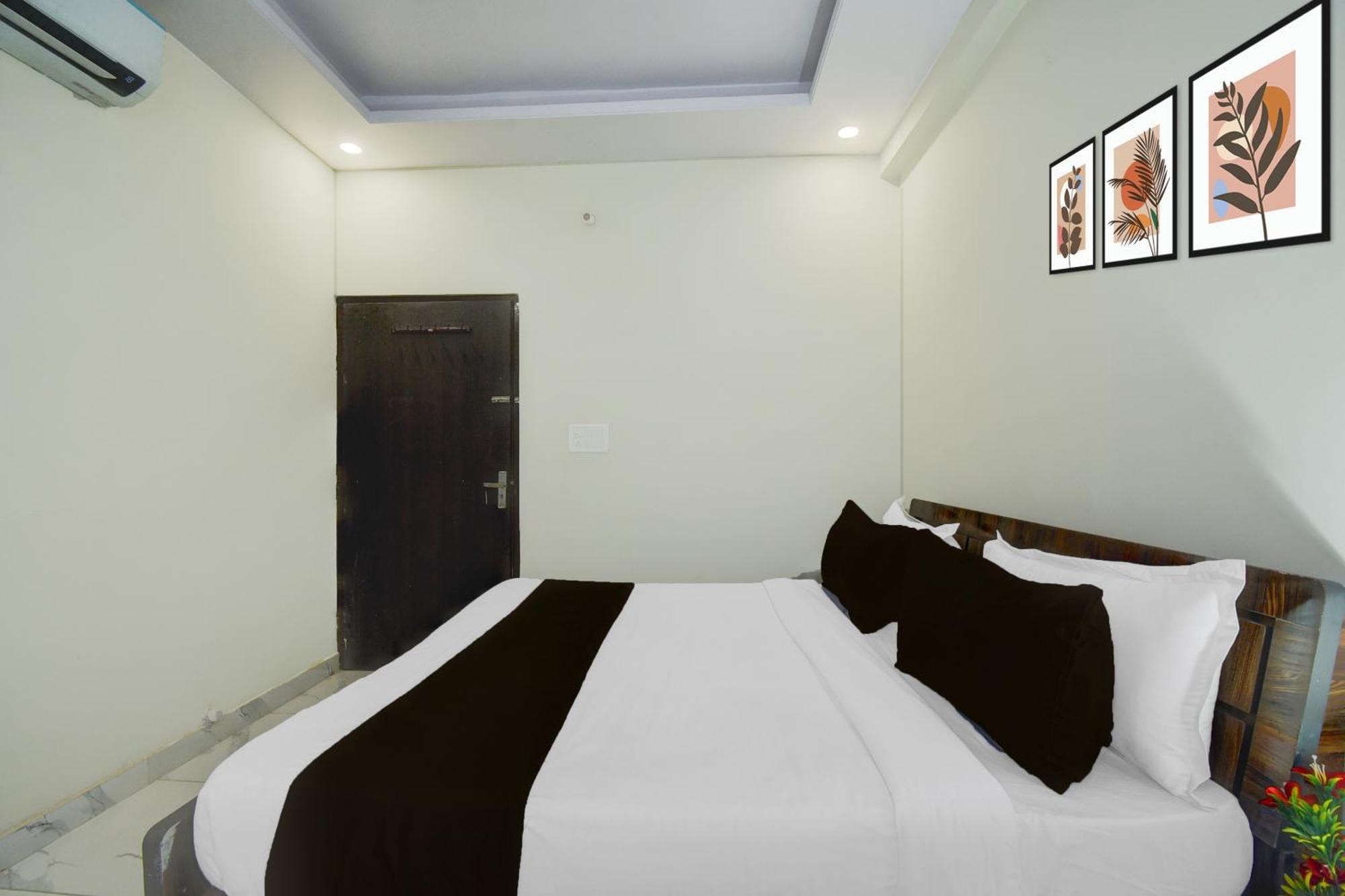 Hotel Fabhotel Bungalow 14 3*