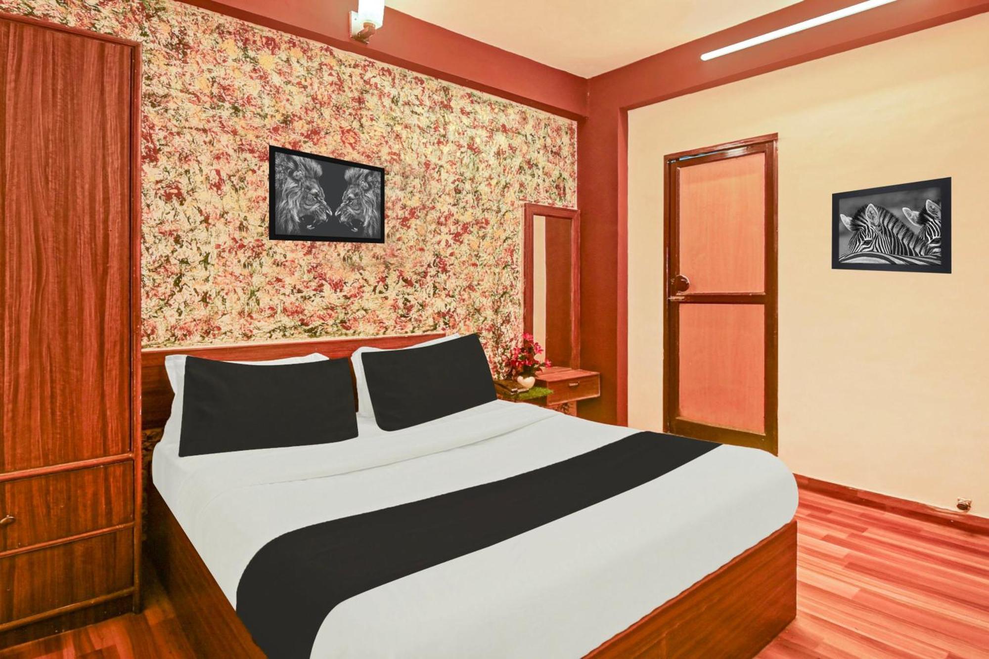 Hotel O The Blue Jaipur