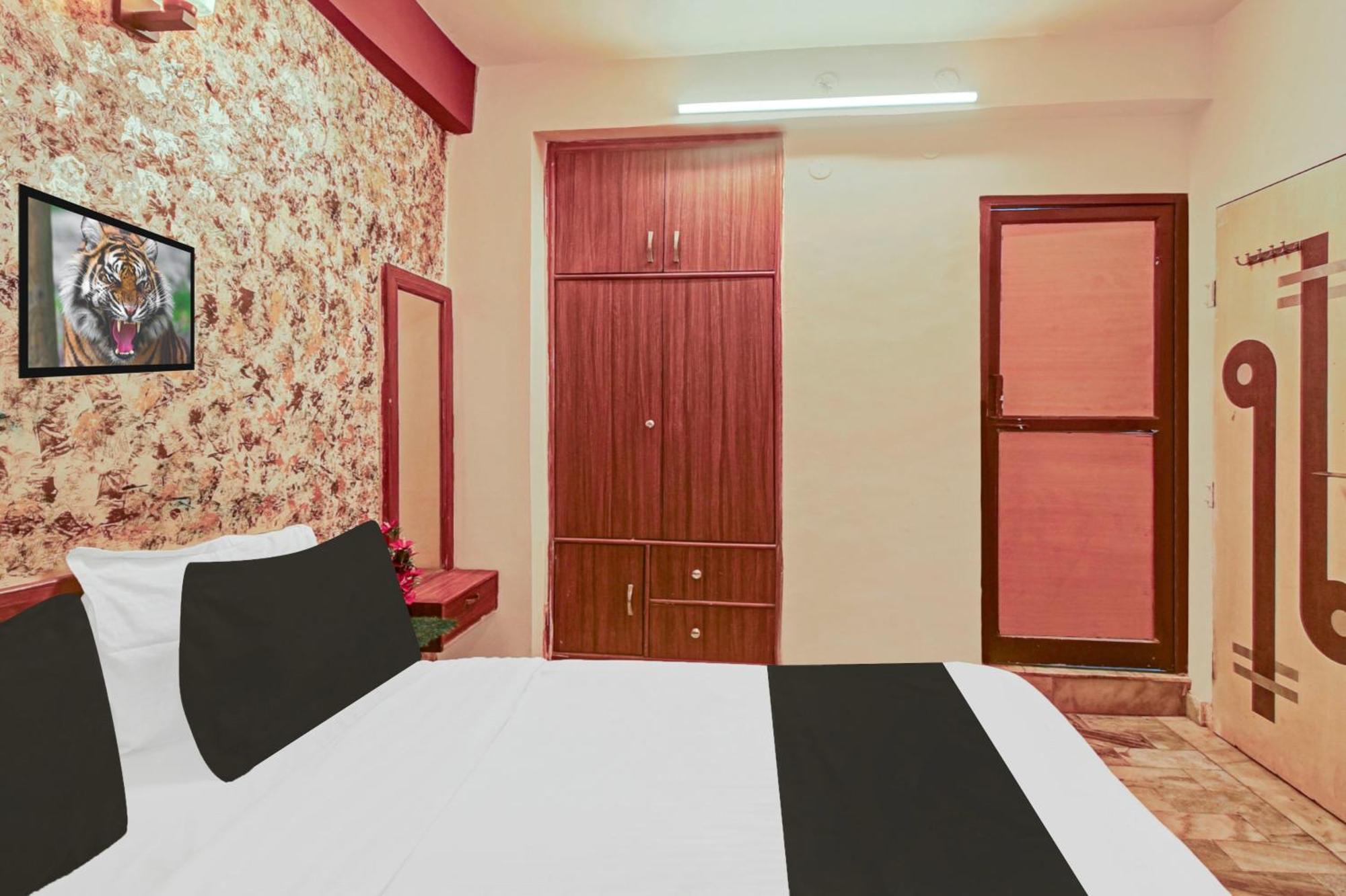 O The Blue Hotel Jaipur
