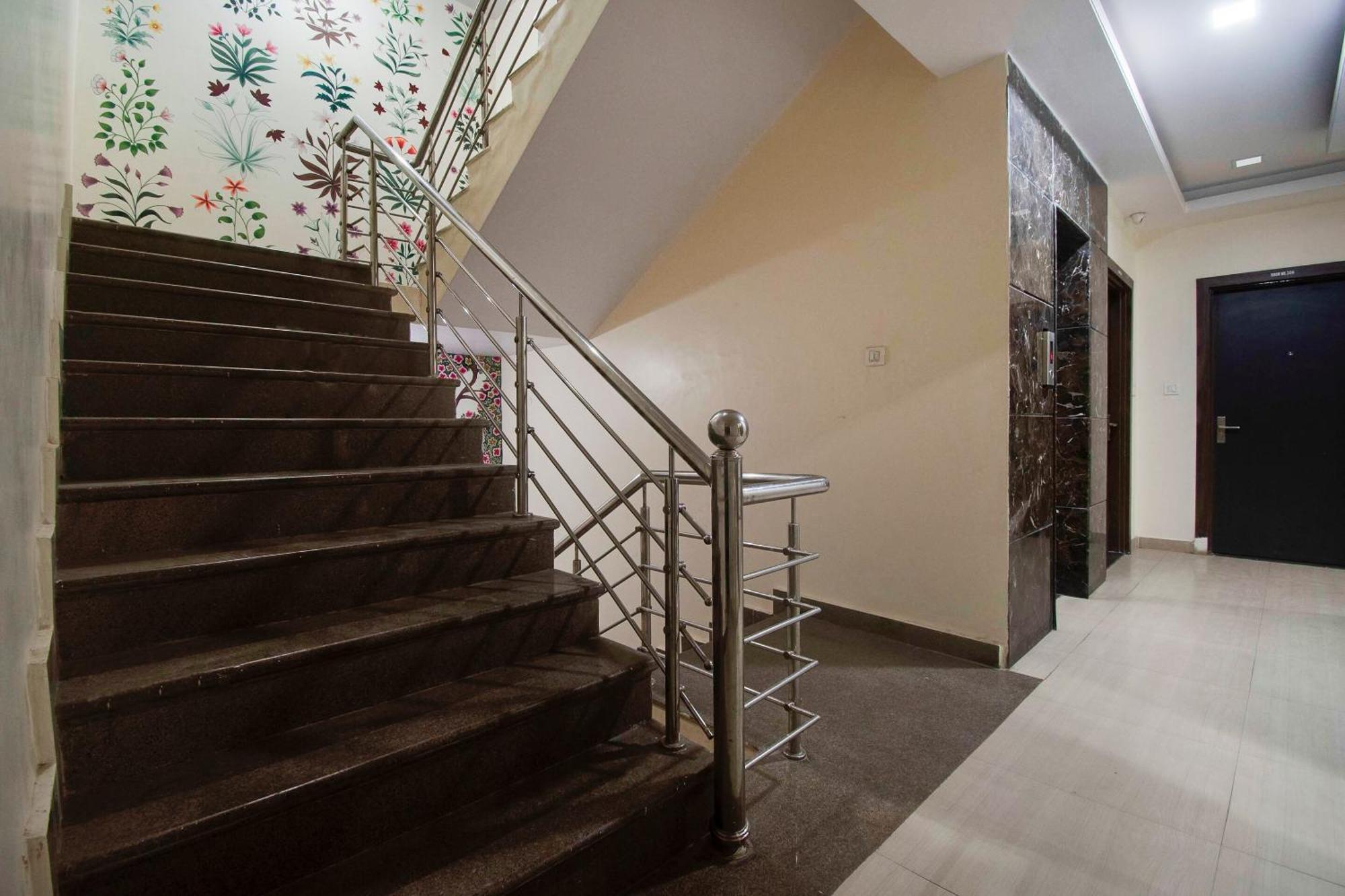 Capital O Pink Peral 3* Jaipur