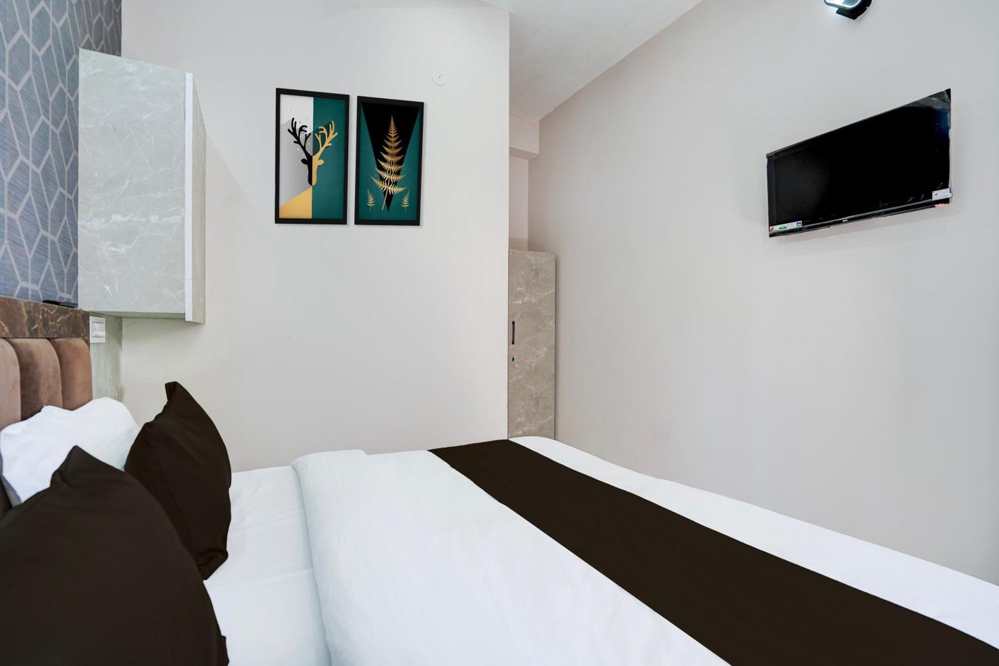 Super Townhouse Vasundra Nagar Formerly Joystel *