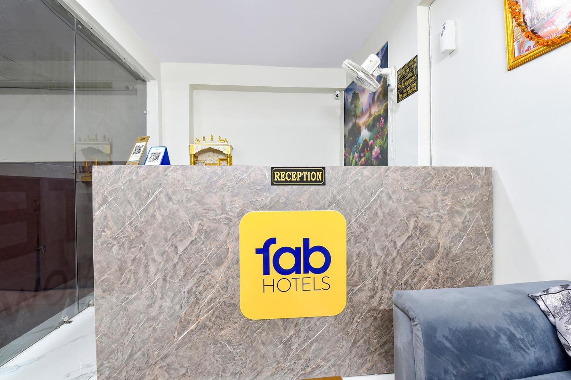 Fabhotel Bungalow 14 3*
