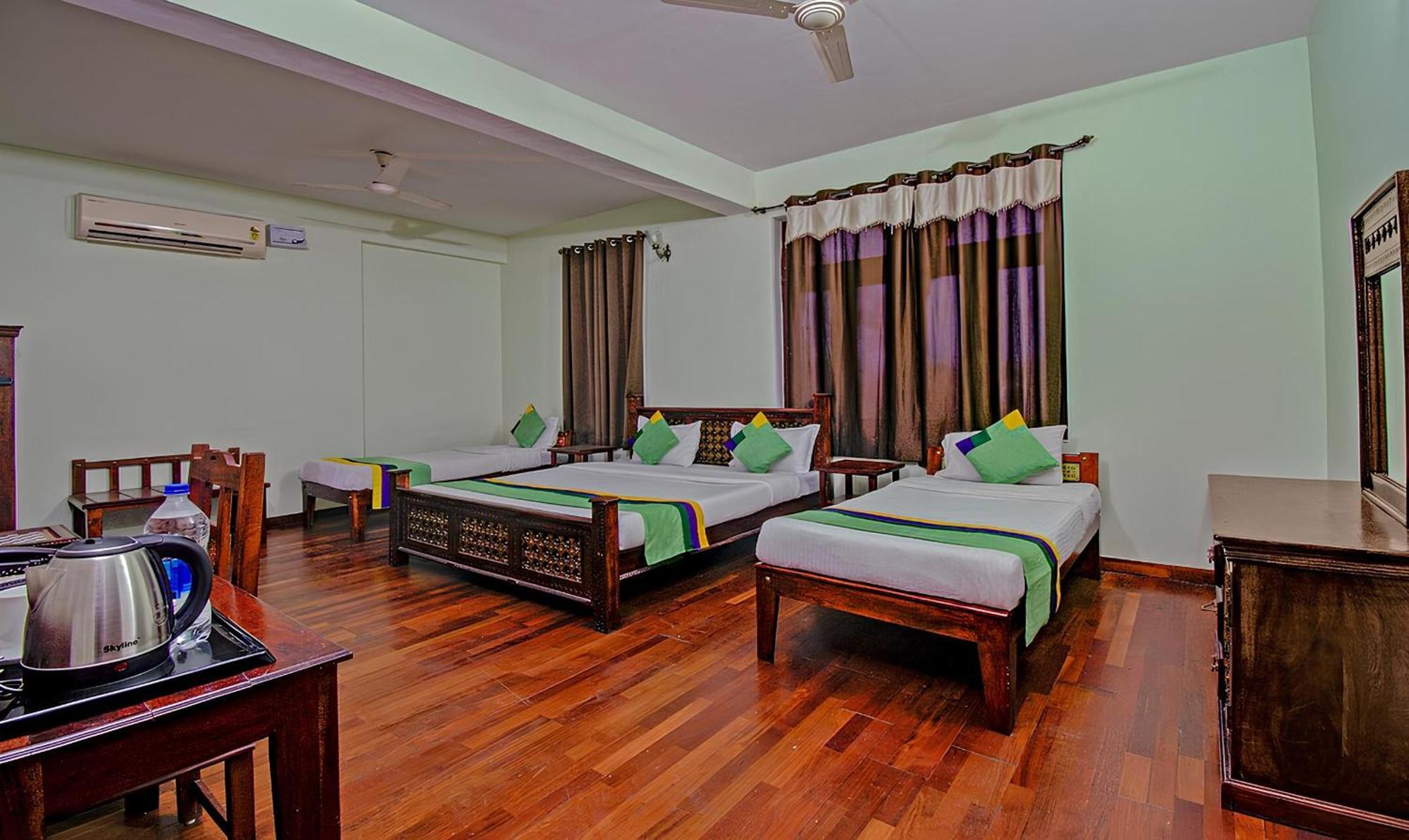 Utsav Hotel