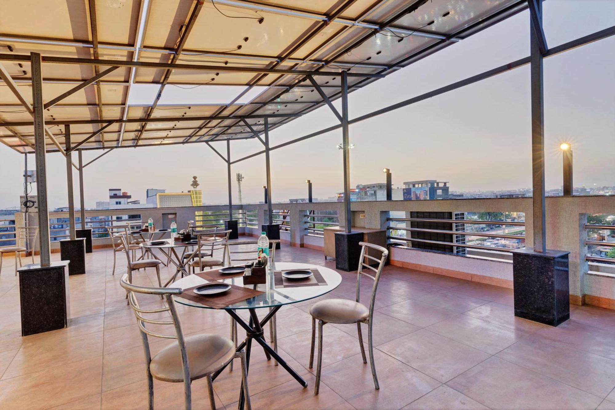 Hotel Treebo Vinayak Inn, Jagatpura Jaipur