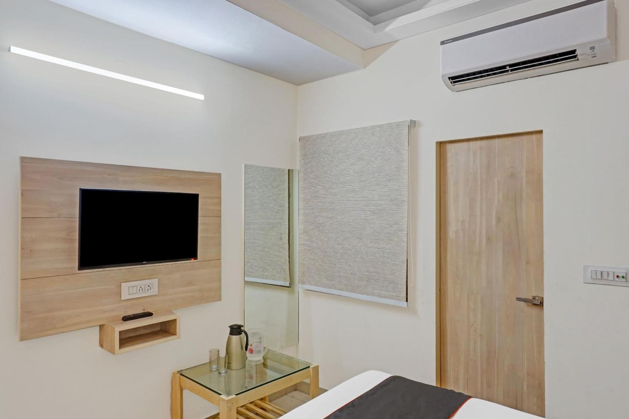 Collection O Sundew Hotel Jaipur