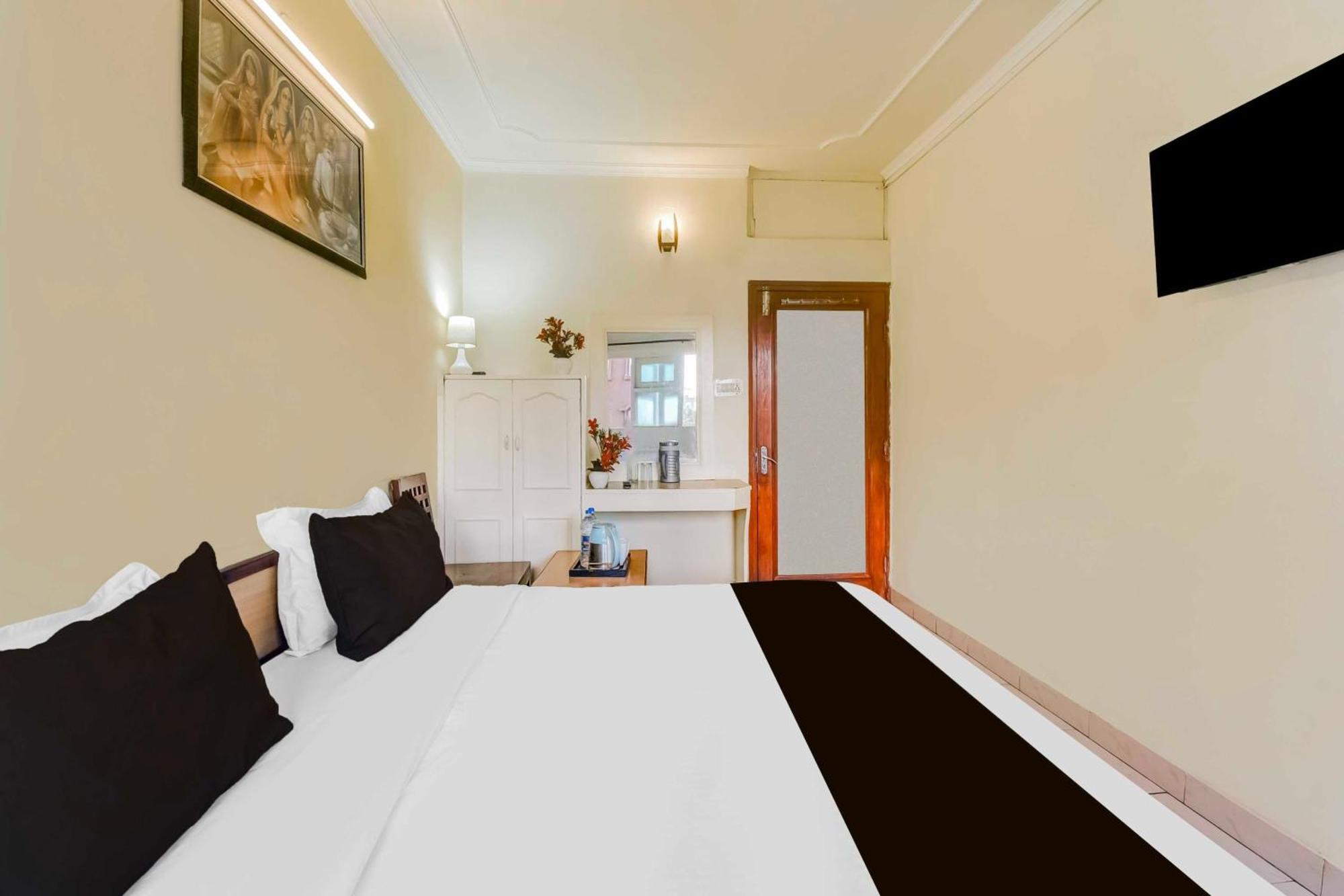 Super O Sindhi Camp Formerly Paul Avenue Hotel