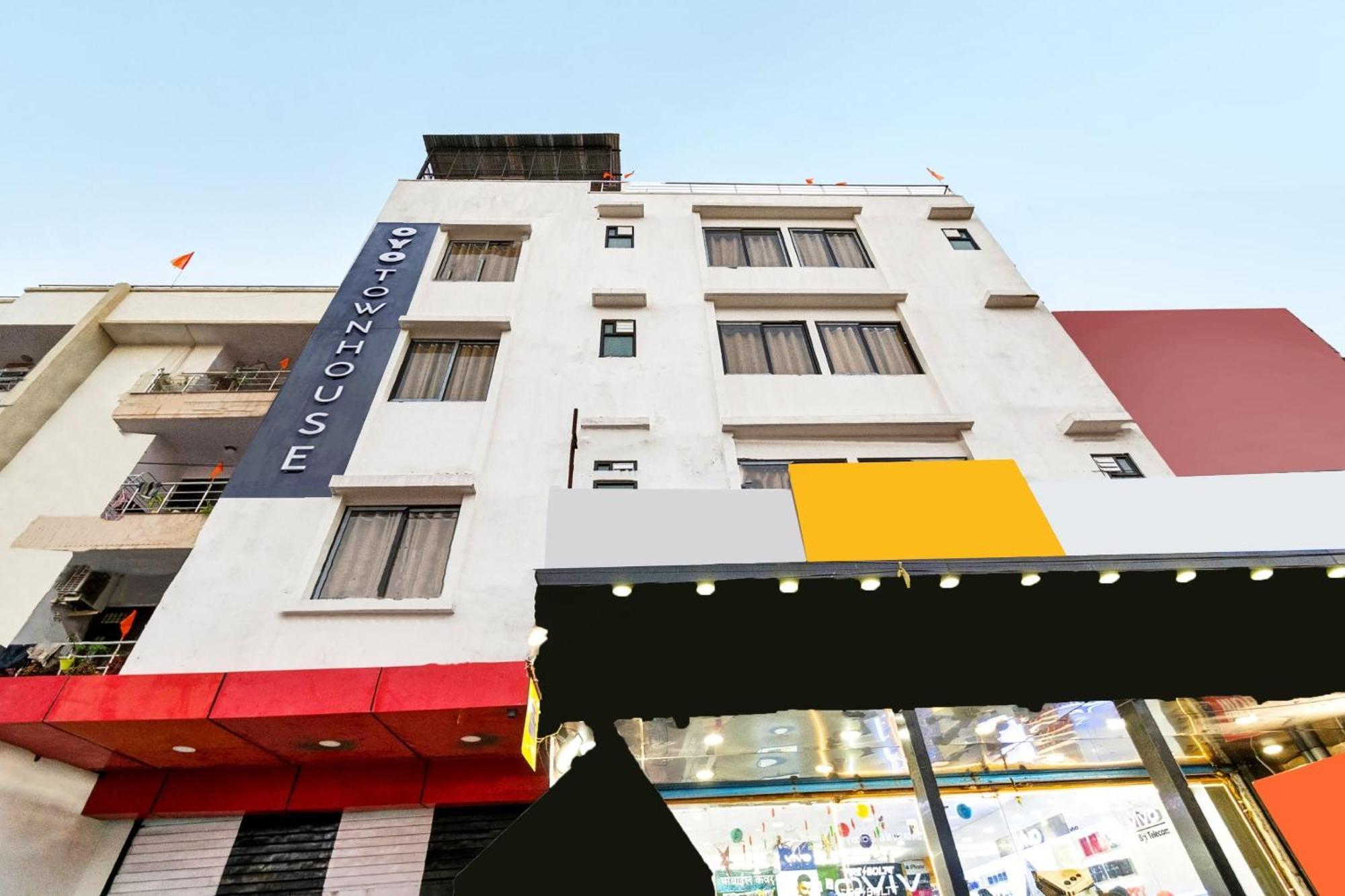 Townhouse Monark Hotel Jaipur