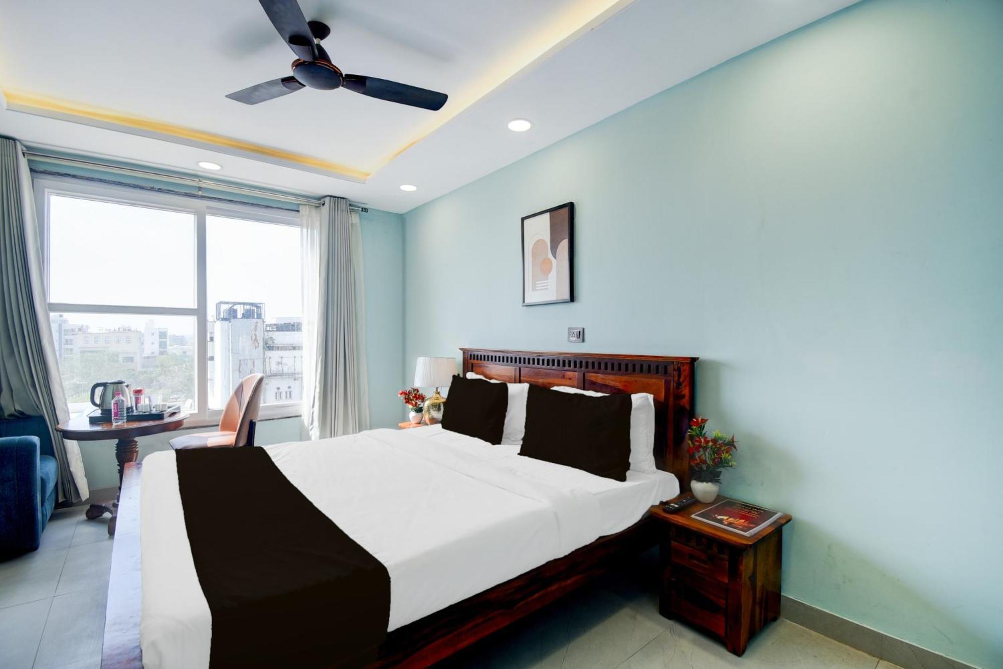 Fabhotel Pink Palace Jaipur