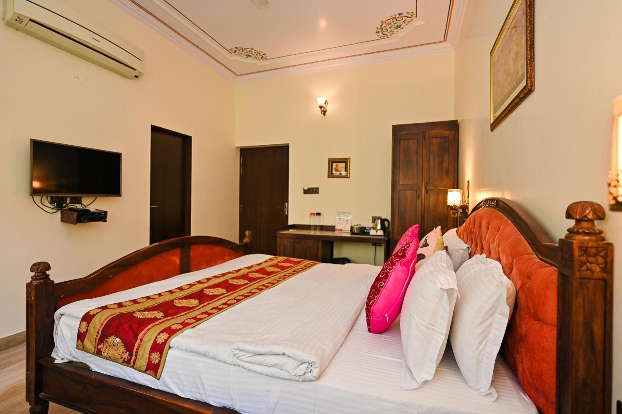 Hotel Harnawa Haveli 3*
