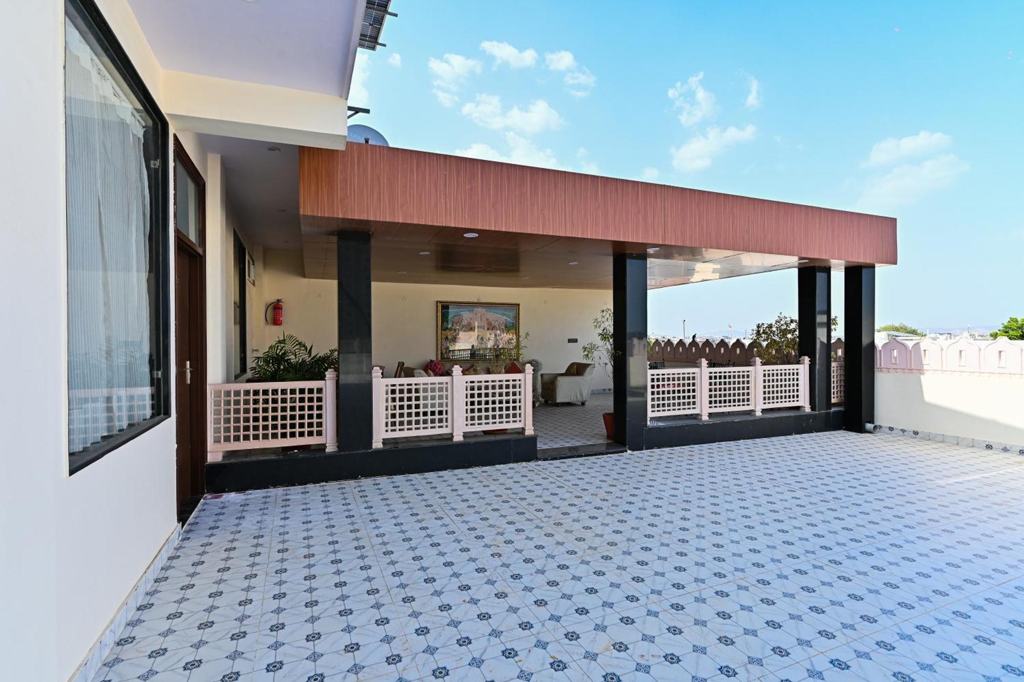 Hotel Harnawa Haveli 3*