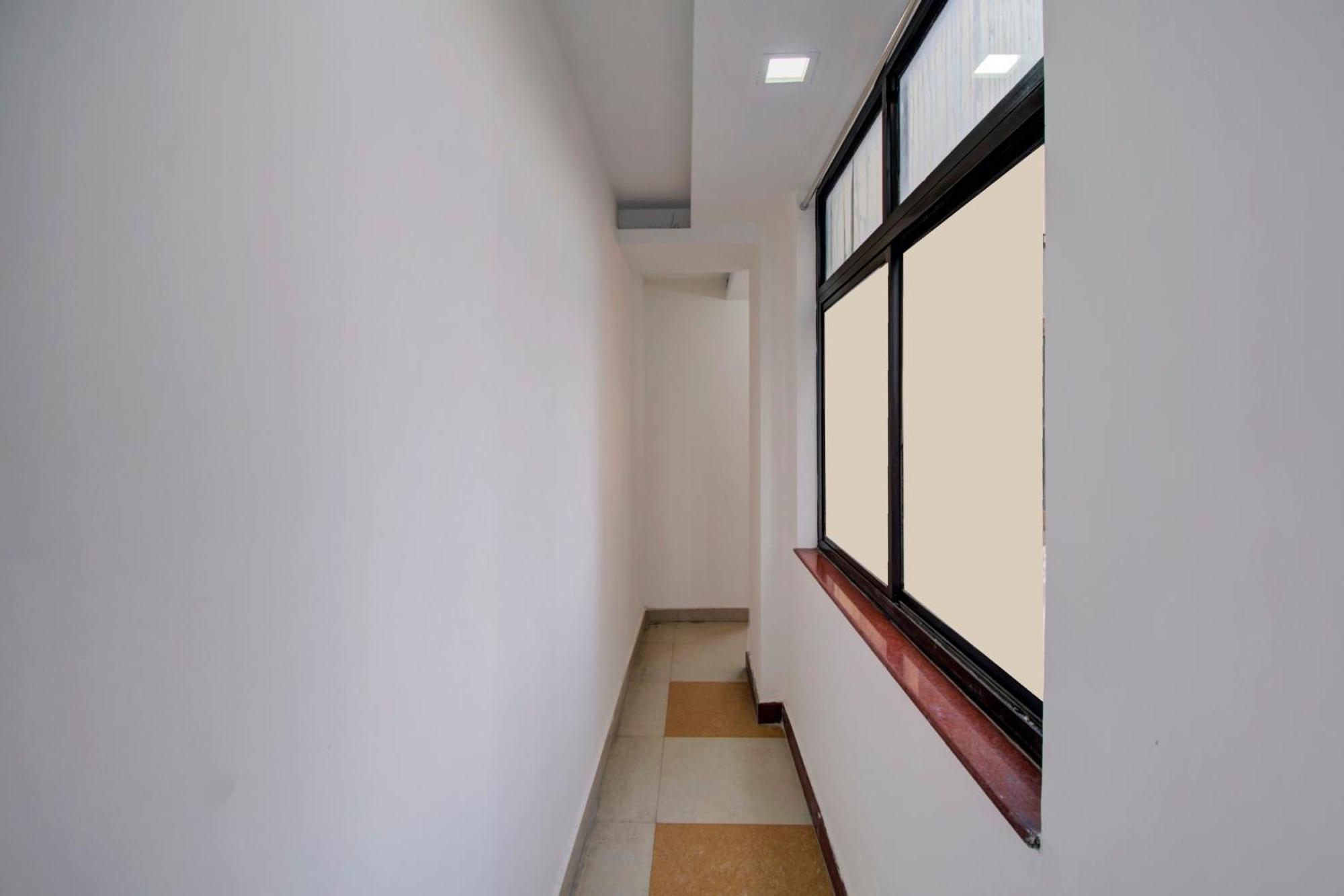 Hotel O Sanjay Palace 3*