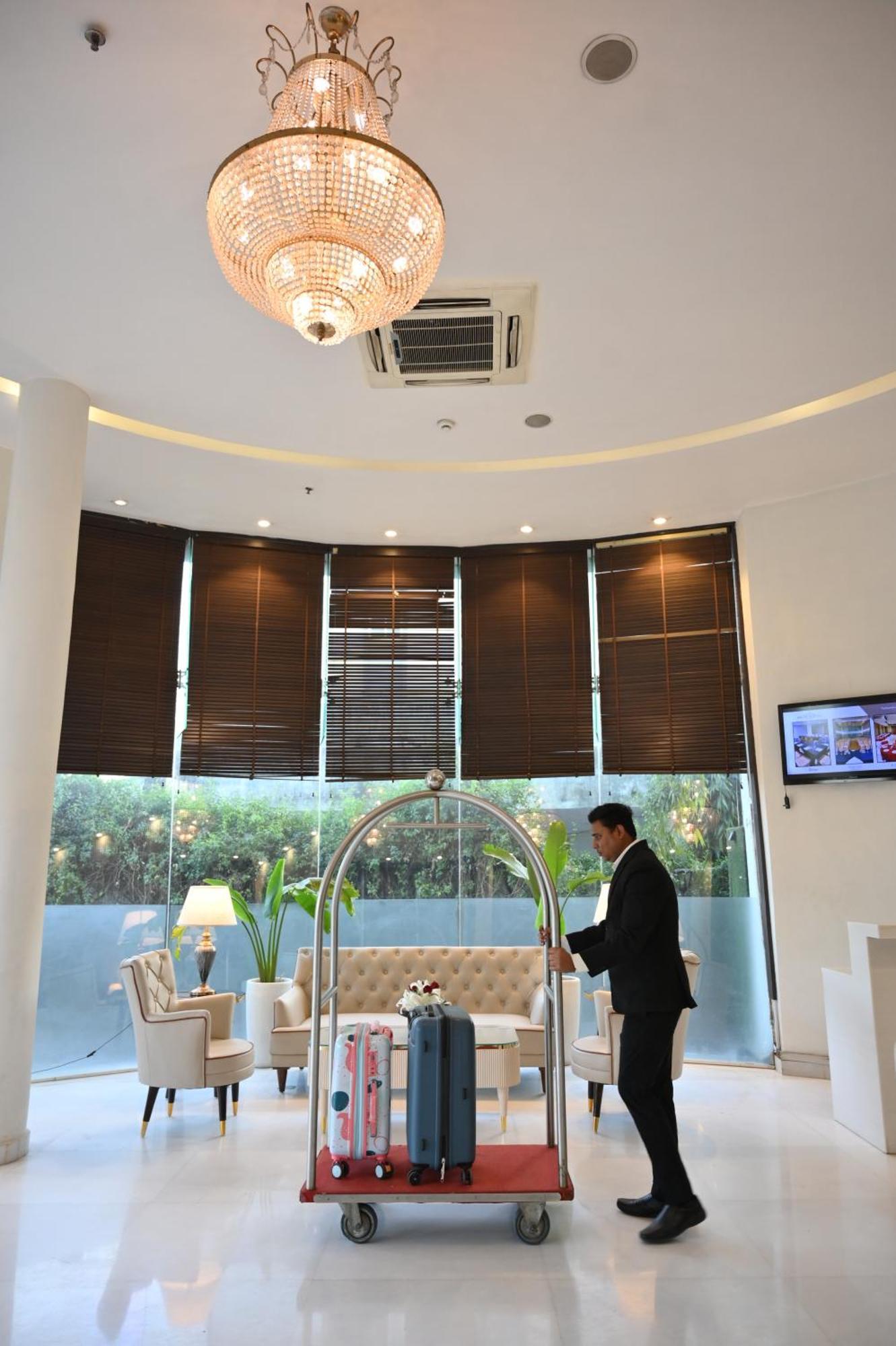 Hotel The Theme, Jaipur