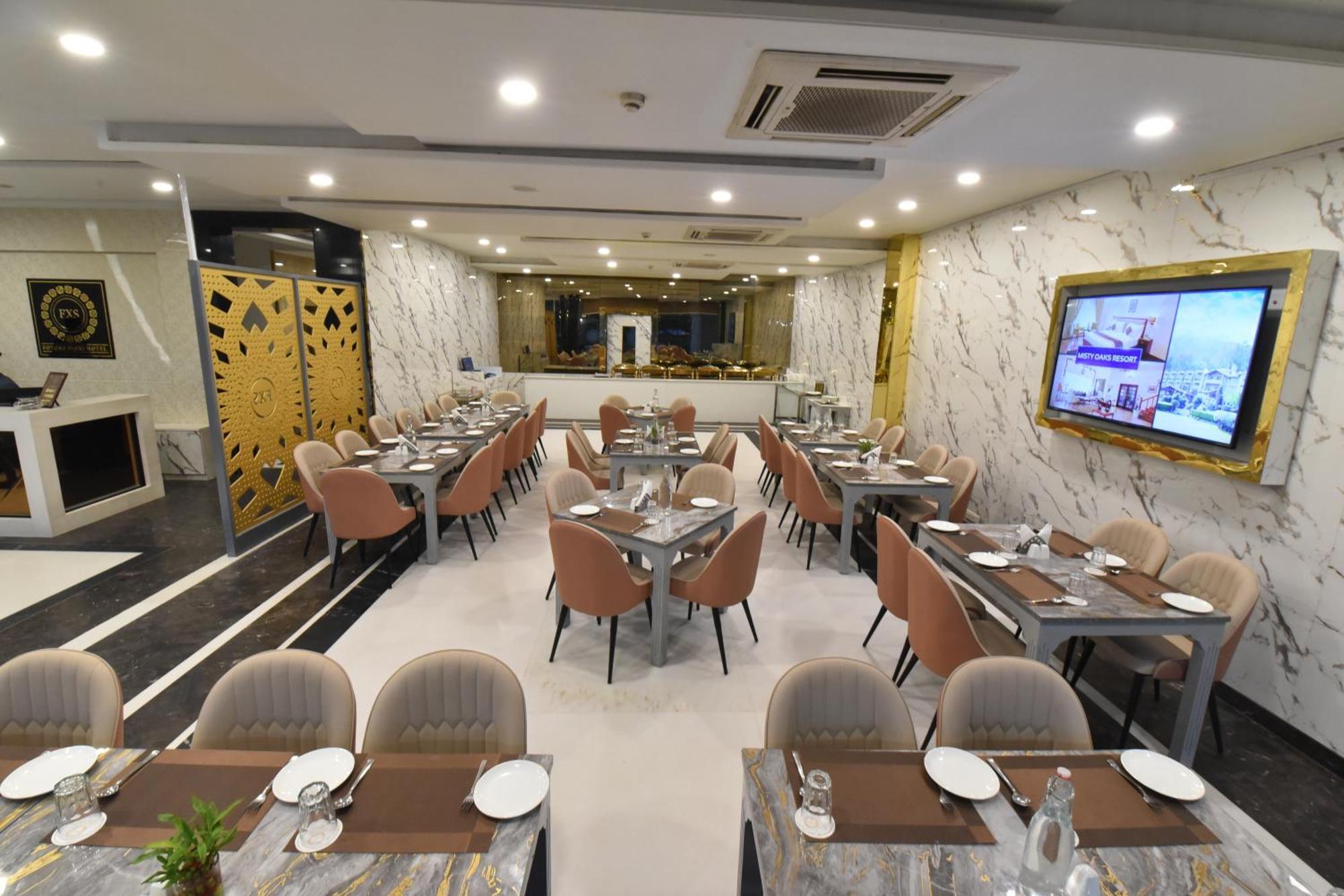 Foxoso Fiori Hotel 4*