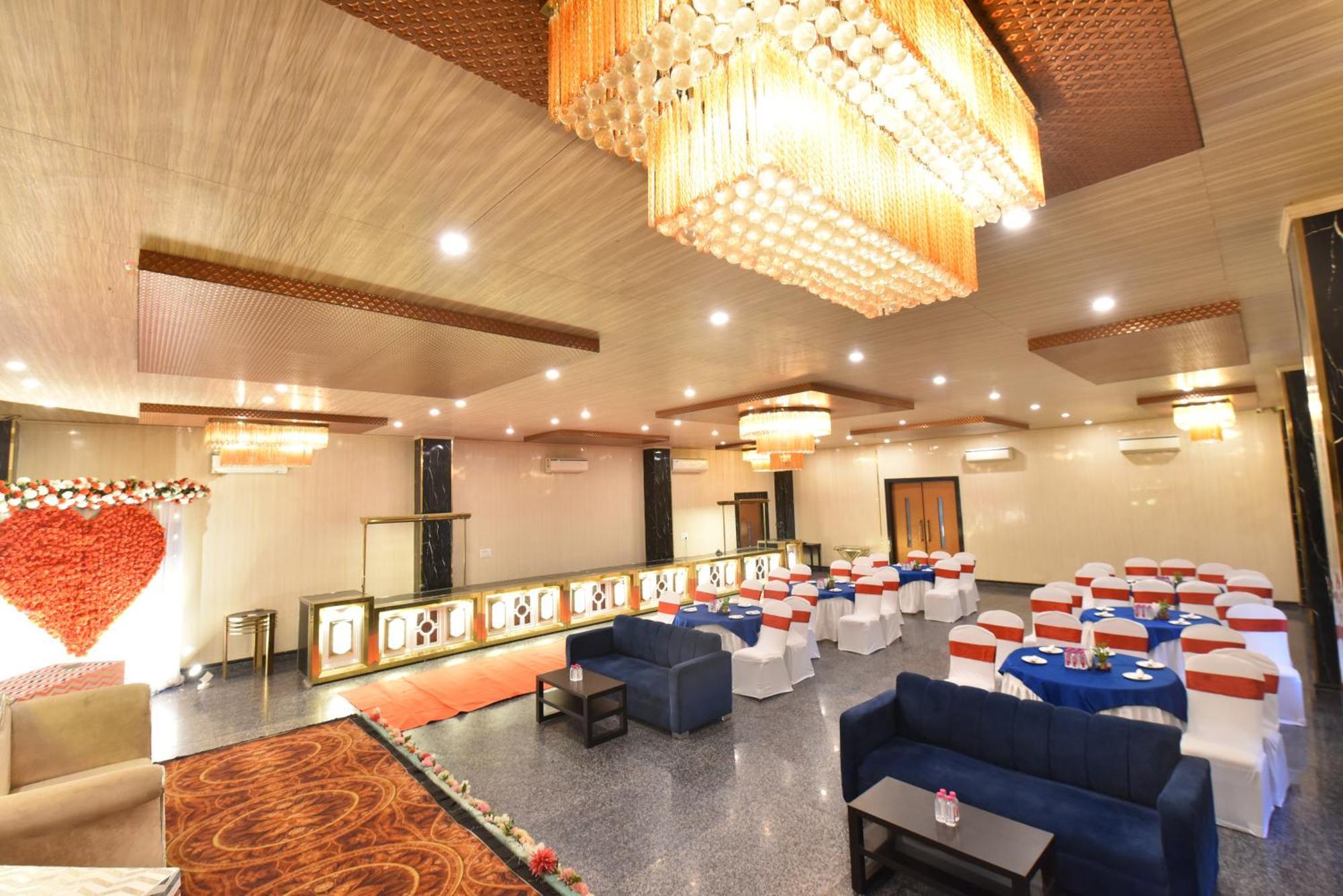 Foxoso Fiori Hotel 4*