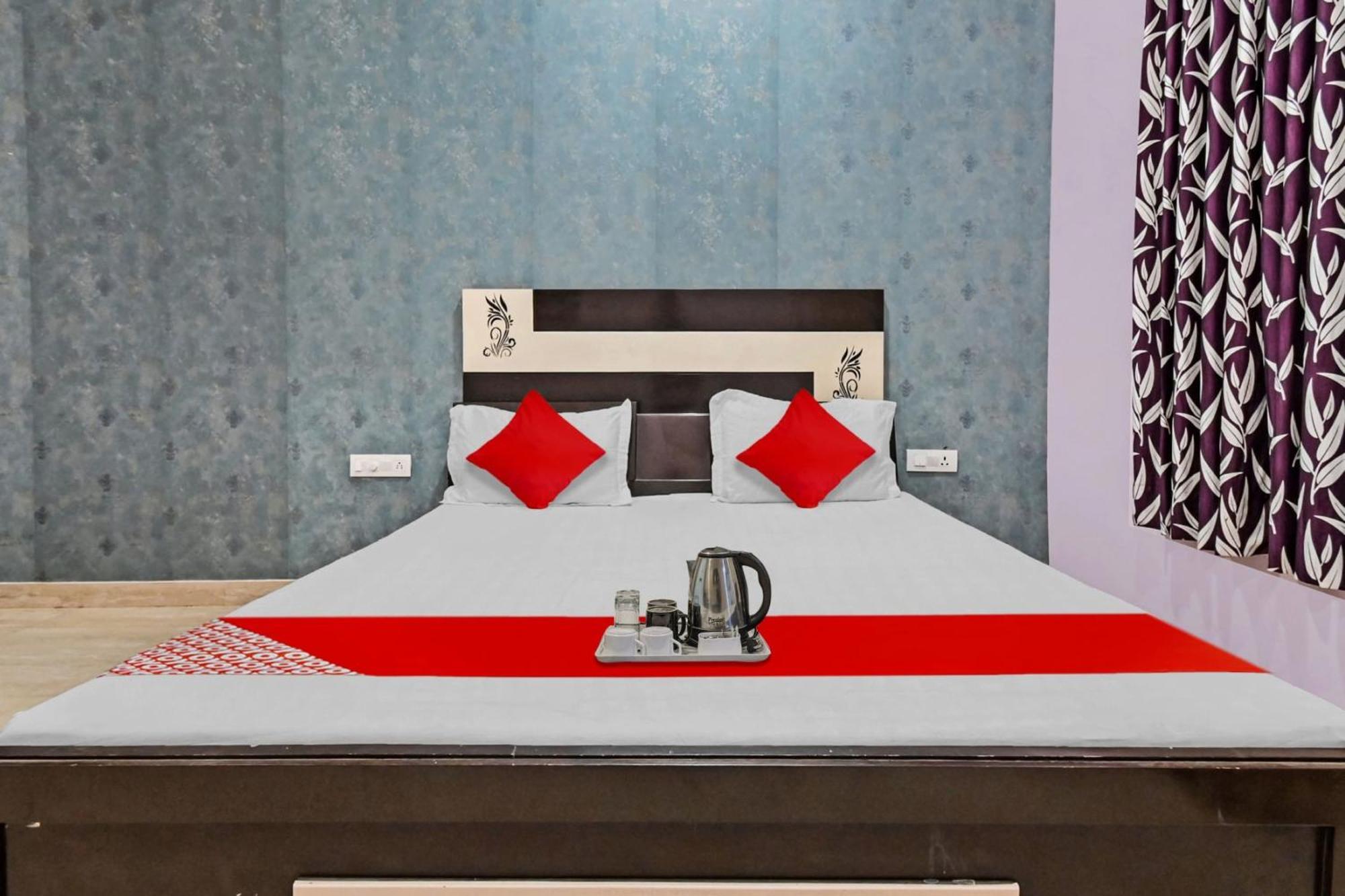 Hotel O Manuhar