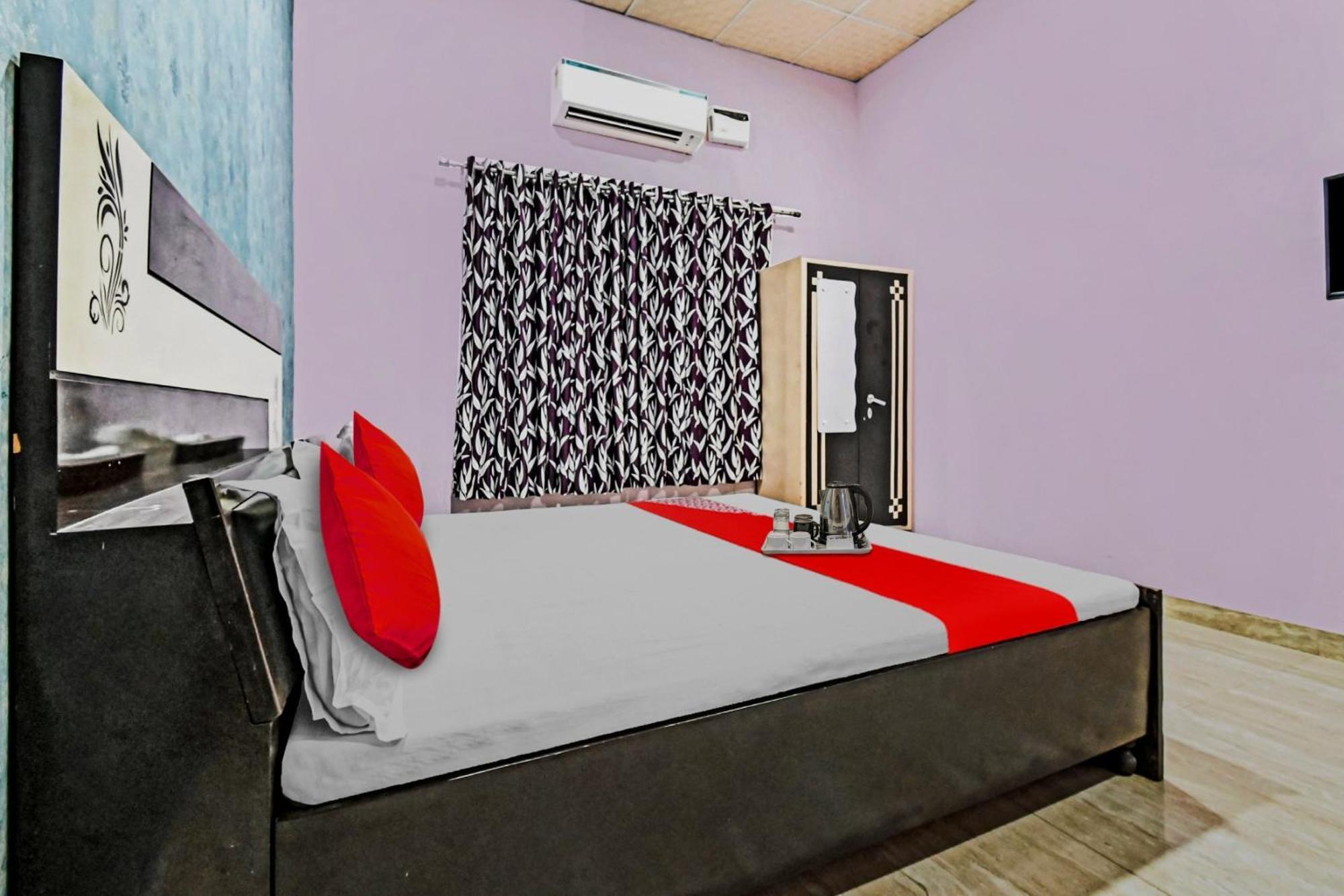 O Manuhar Hotel 3*