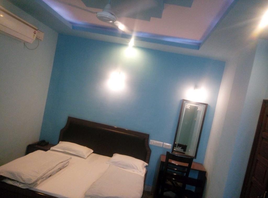 Shri Kalyan Residency *