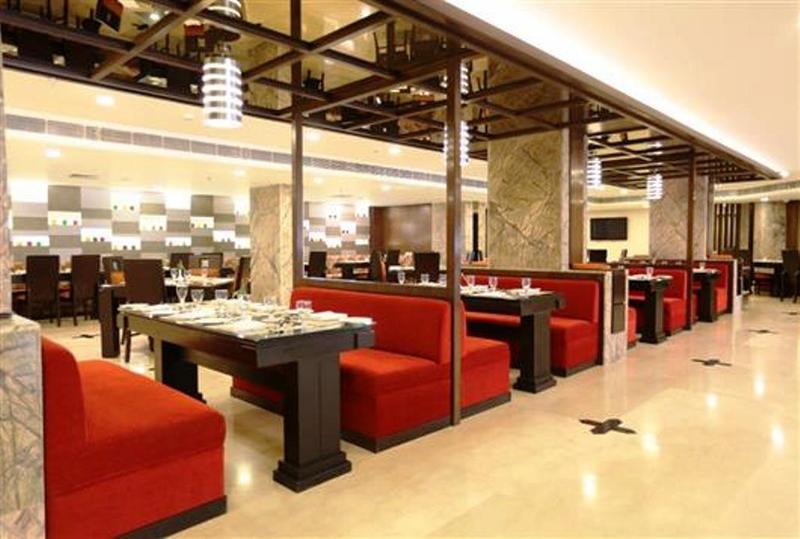 Lemon Tree Premier, Hotel 4*