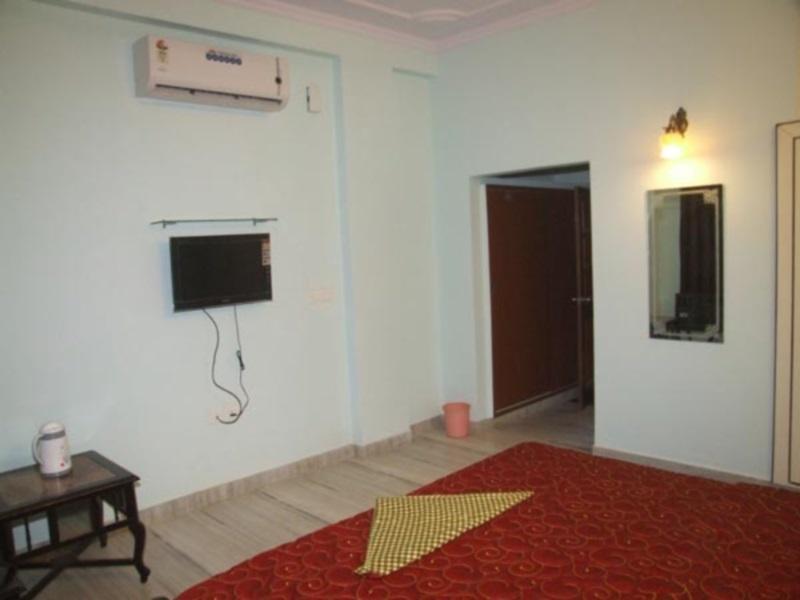 Chit Hotel Jaipur