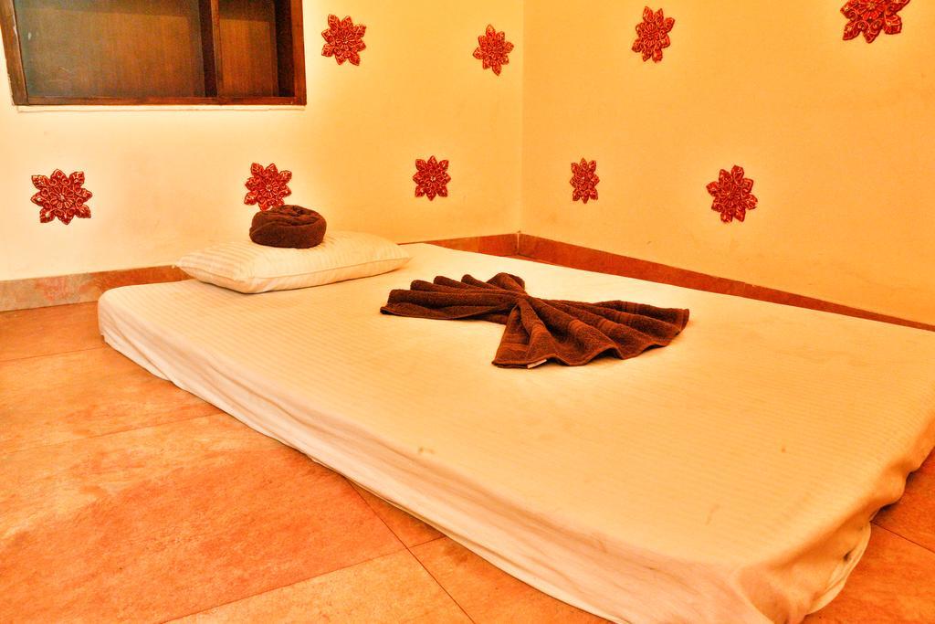 Hotel Welcomheritage Traditional Haveli 4*