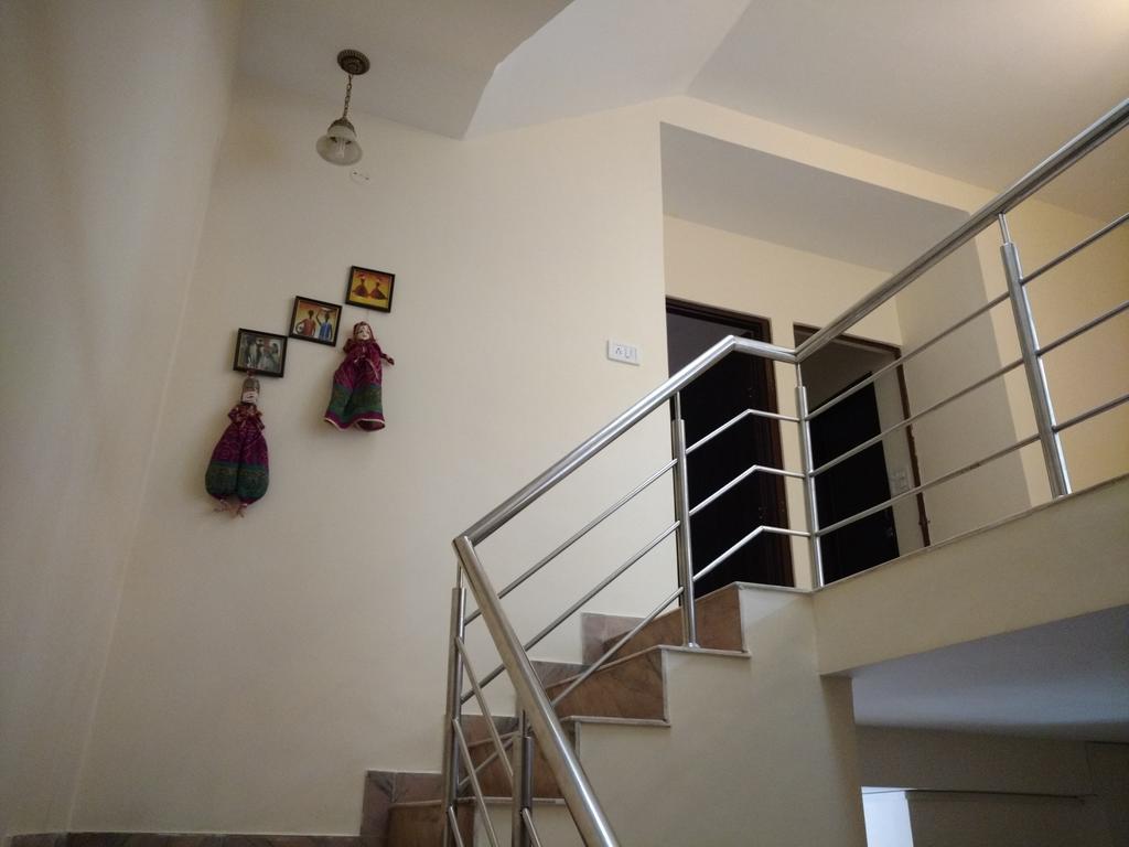 Madhav * Jaipur