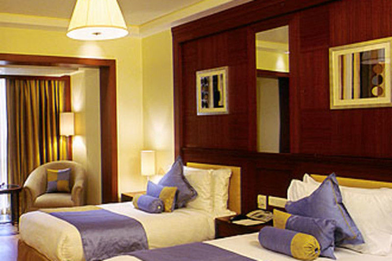 Lemon Tree Premier, 4*