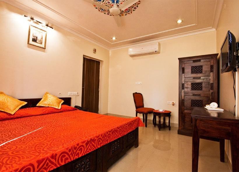 Bed & Breakfast Maya Niwas Jaipur