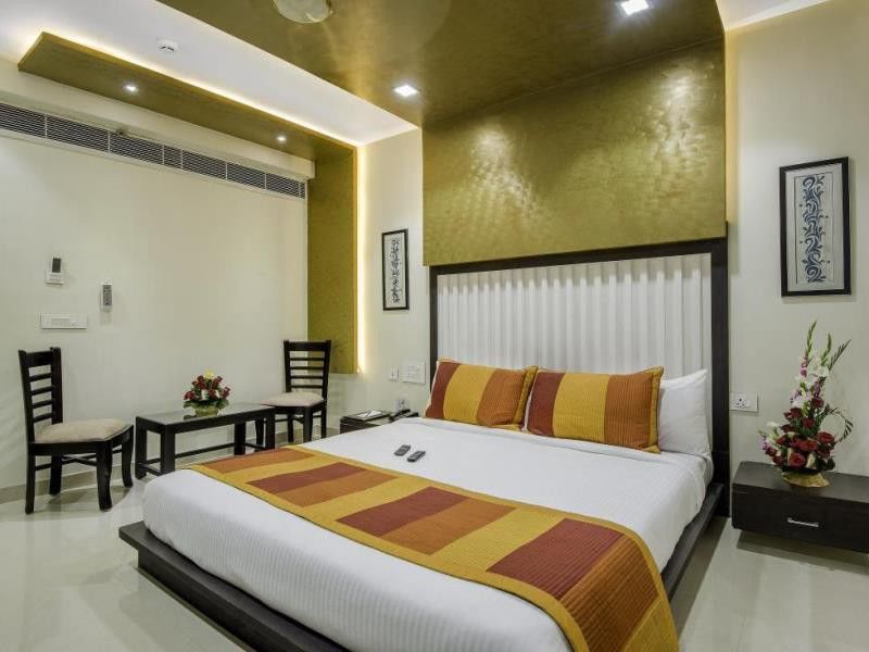 Yash Regency Hotel