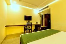 Fabhotel Radiant Star Lalkothi Hotel