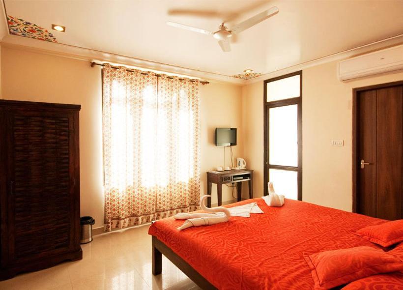 Maya Niwas Bed & Breakfast Jaipur