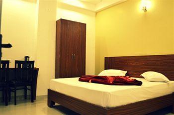 Metropolitan Hotel 3*