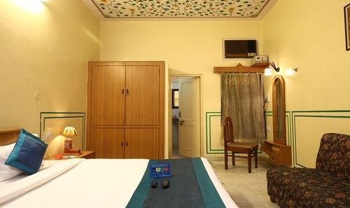 Hotel Bani Park