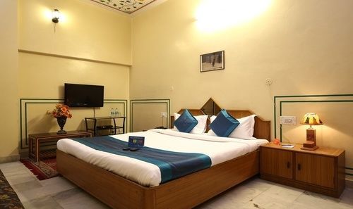 Bani Park Hotel