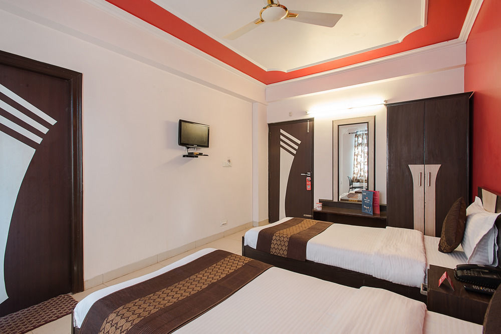 Oyo Rooms Sindhi Camp Metro Station 2 3* Jaipur