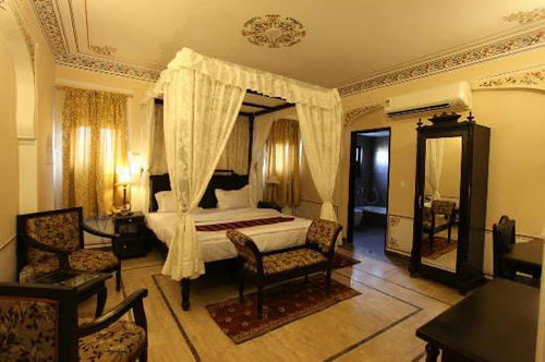 Hotel Welcomheritage Traditional Haveli 4*