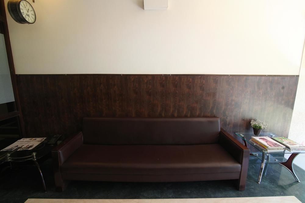 Oyo Premium Airport 2 Jaipur