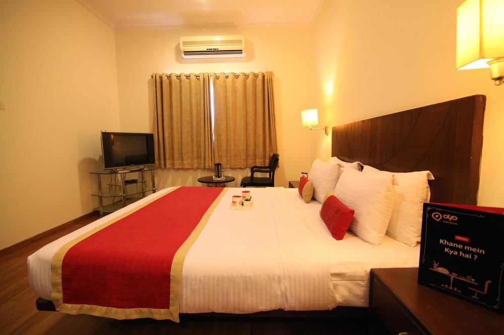 Hotel Oyo Premium Airport 2 3*