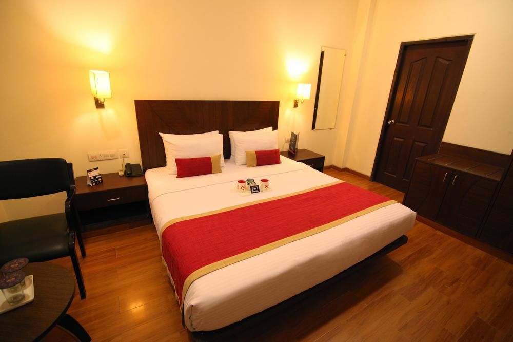 Oyo Premium Airport 2 3*