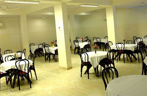 Hotel Sanj