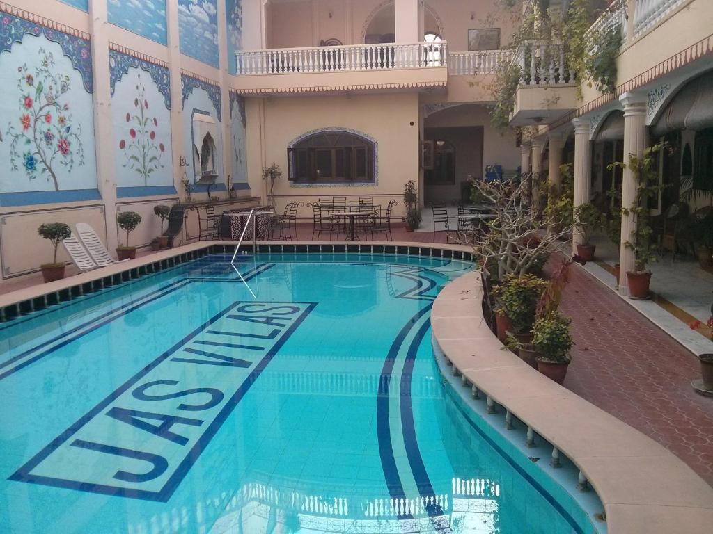Jasvilas Hotel