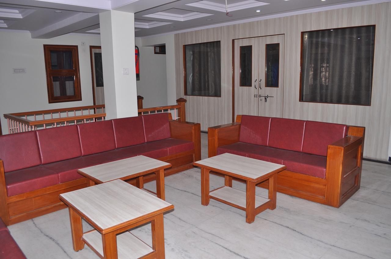 Simla 3*