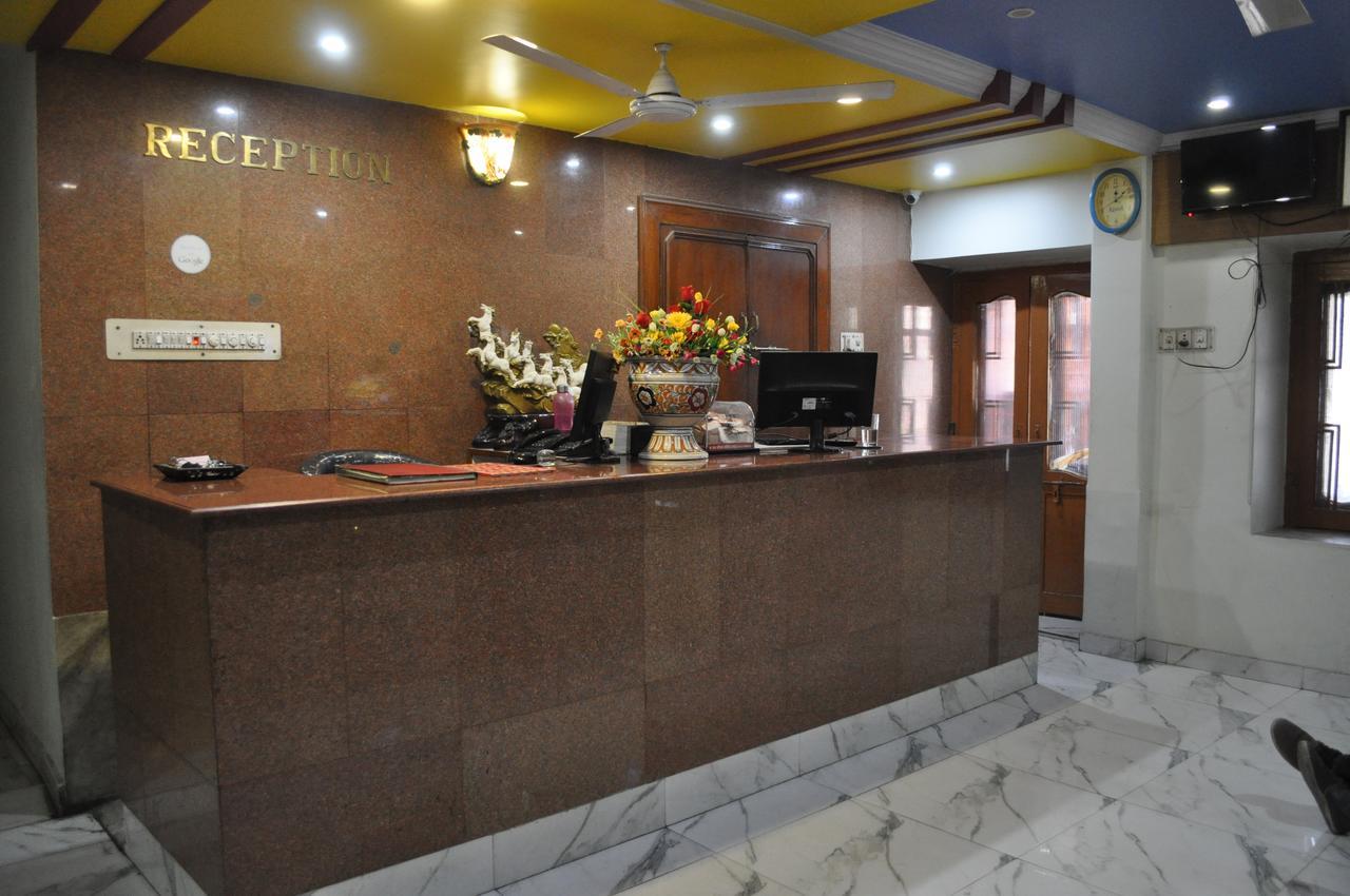 Simla Hotel 3*