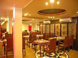 Hotel Oyo 2105 Royal Sheraton Jaipur